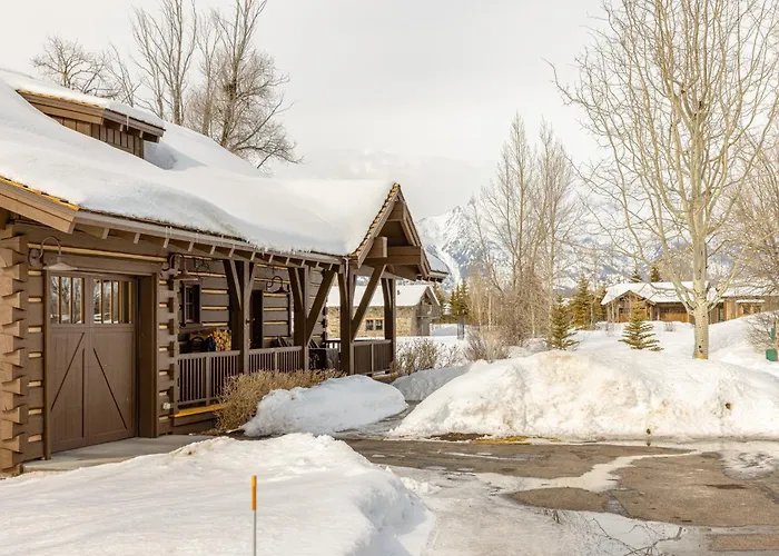 Serenity In The Valley * Jackson